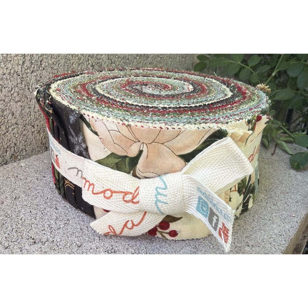 Moda Fabrics Jelly Roll Christmas Holiday Quilting Crafts